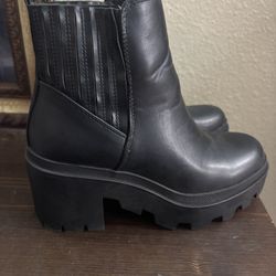 Women Boots 