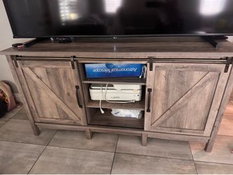 Tv stand