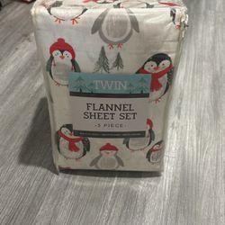 Brand New Flannel Sheet Set
