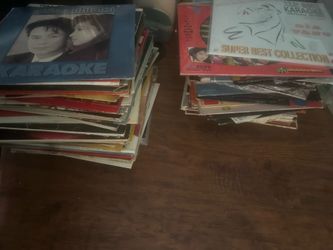 100’s of records, laser discs etc.  looking to make bulk deal
