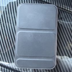 Anker MagGo 622 Magnetic Power Bank – Excellent Condition 