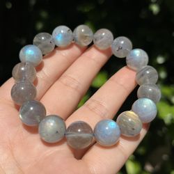11mm  Flashy Labradorite Bracelet 
