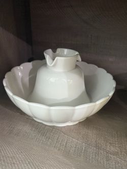 Ceramic cat water fountain