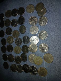 42 SACAGAWEA AND GOLDEN DOLLERS