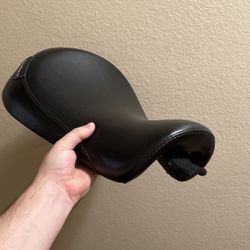Le Pera Silhouette Seat For Harley Sportster