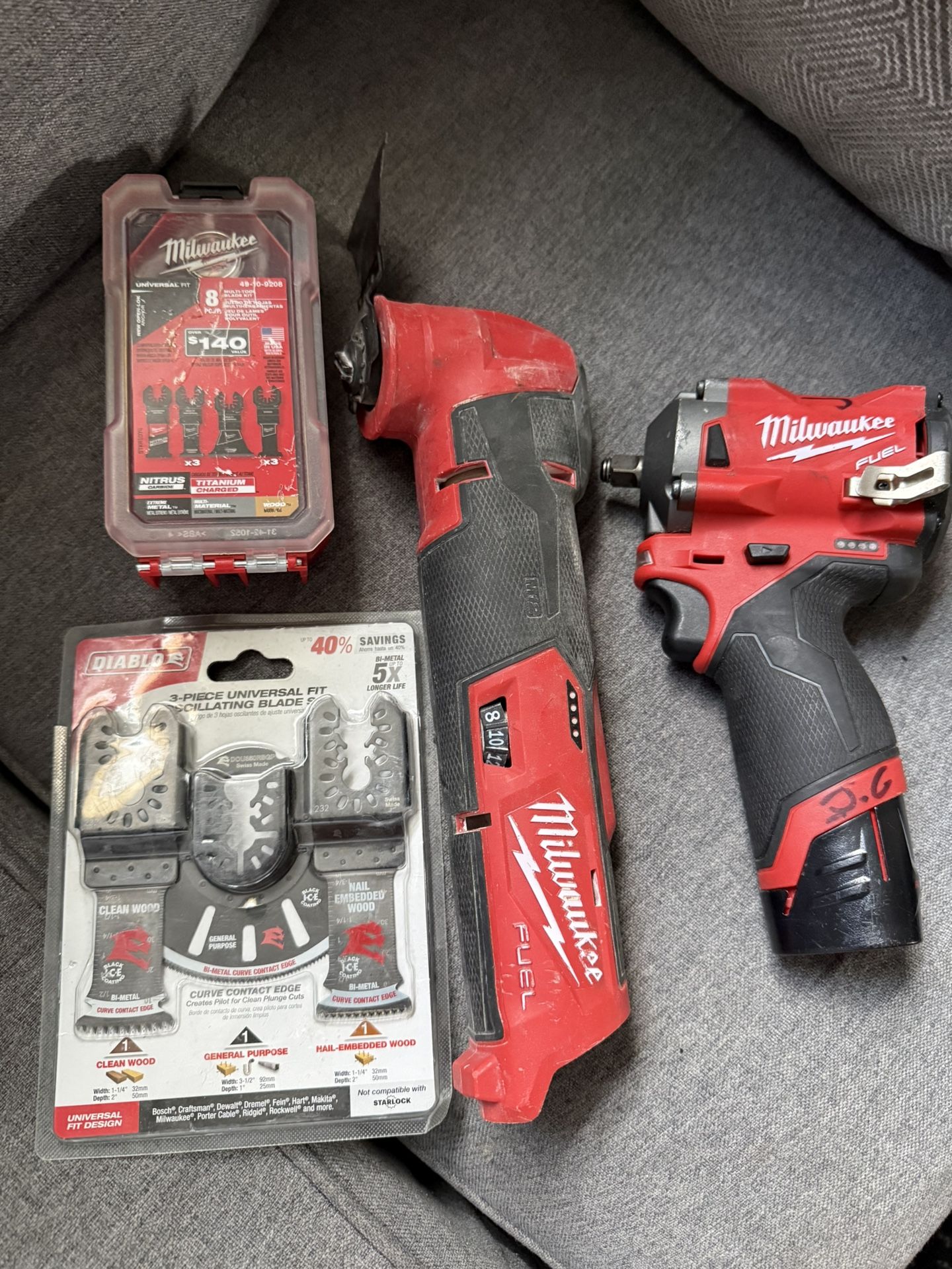 M12 1/2 Impact & Multitool With One Battery And Multitool Accessories