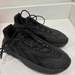 Adidas Ozelia sneaker in a black