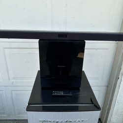 Samsung Bluetooth Sound Bar And Subwoofer 