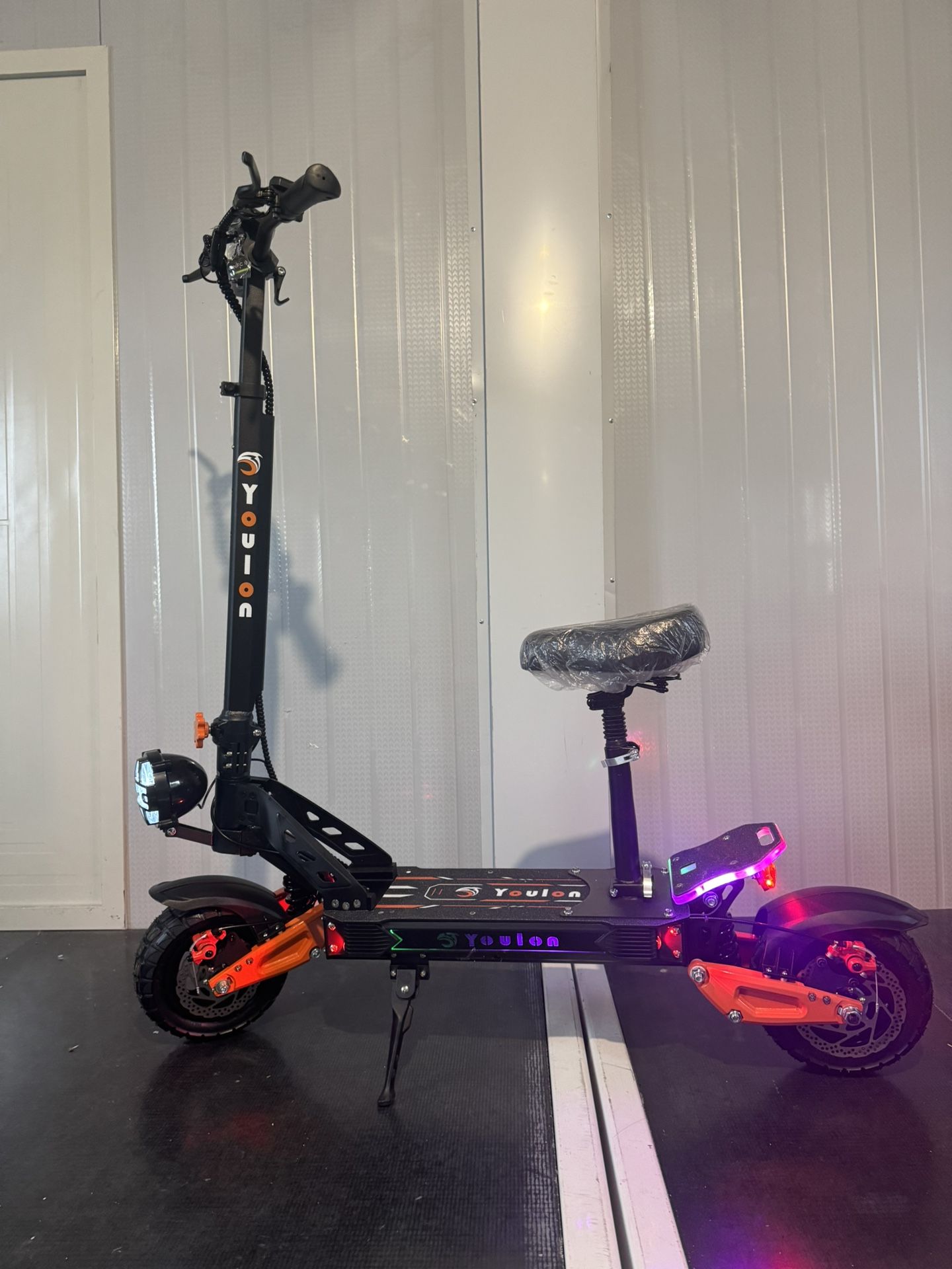 Electric scooter