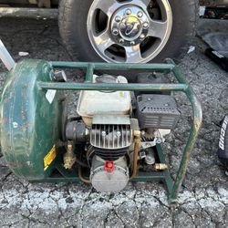 Rolair gas compressor 