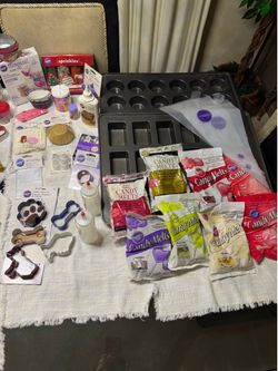 Assorted baking decorating bundle