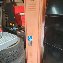 Single Locker