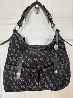 Dooney and Bourke purse