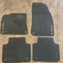 Porsche Cayenne Floor Mats