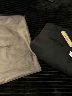 Essentials hoodie each 75
