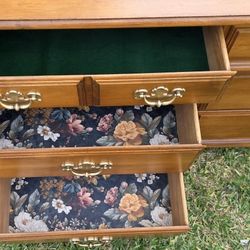 Antique 6-Drawer Dresser