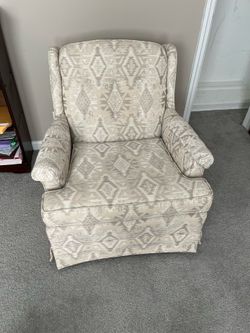 Swivel Rocket Chair ( Ethan Allen )