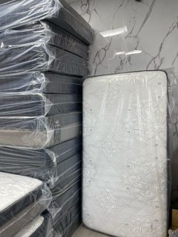 TWIN MATTRESSES