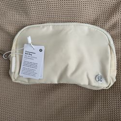 Lululemon Beige Belt bag