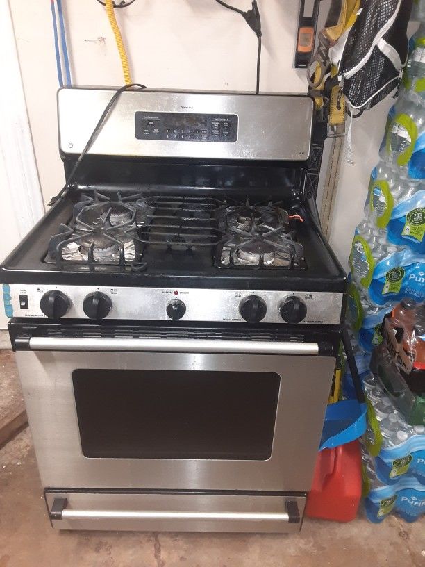 GE Profile Spectra Gas Stove ( Estufa De Gas)