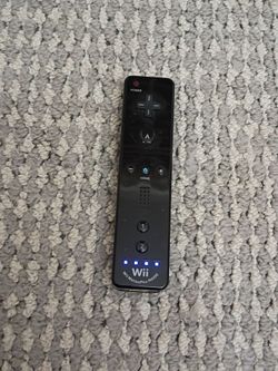 Nintendo Wii Remote Plus - Black