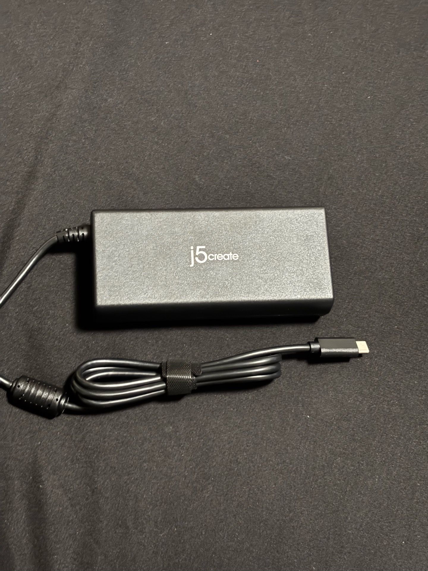 j5create 100W PD USB-C Super Charger