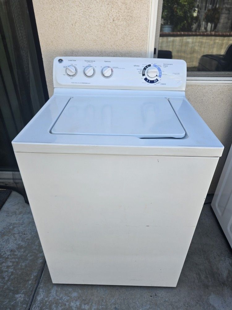GE Washer with Agitator. works great!