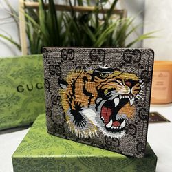 Gucci Wallet 