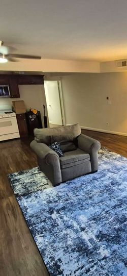 Comfty chair couch sofa