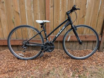 Small Fuji Two.3  women's bicycle