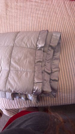 Queen size feather down