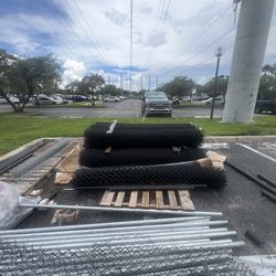 8ft Tall Black Commercial Chain Link Material 