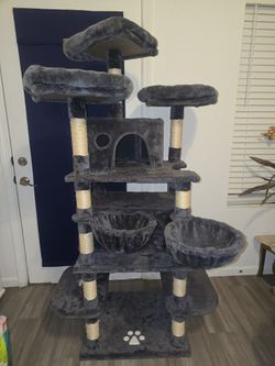 Cat Multi Level Tree Hut