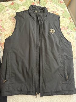 ARIAT vest