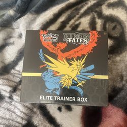 Pokemon Hidden Fates Etb