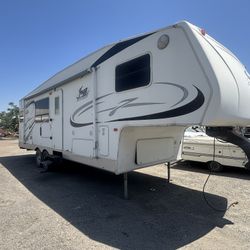 2006 Thor Jazz 5th Wheel! 1 Slide! I Can Deliver