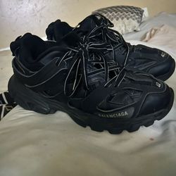 Black Balenciaga Size 42 