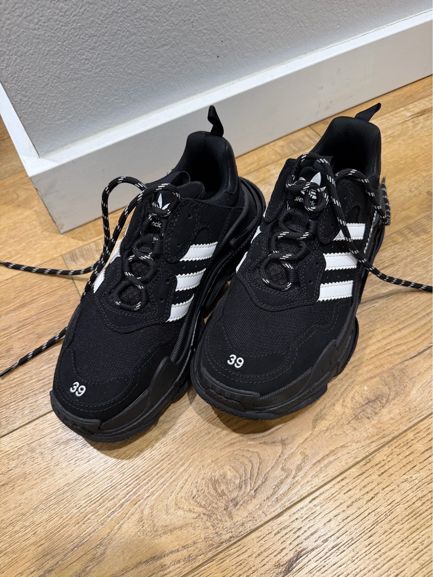 Balenciaga Triple S Style Sneakers โ Size 39