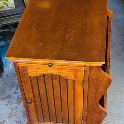 End Table/ Side Table 