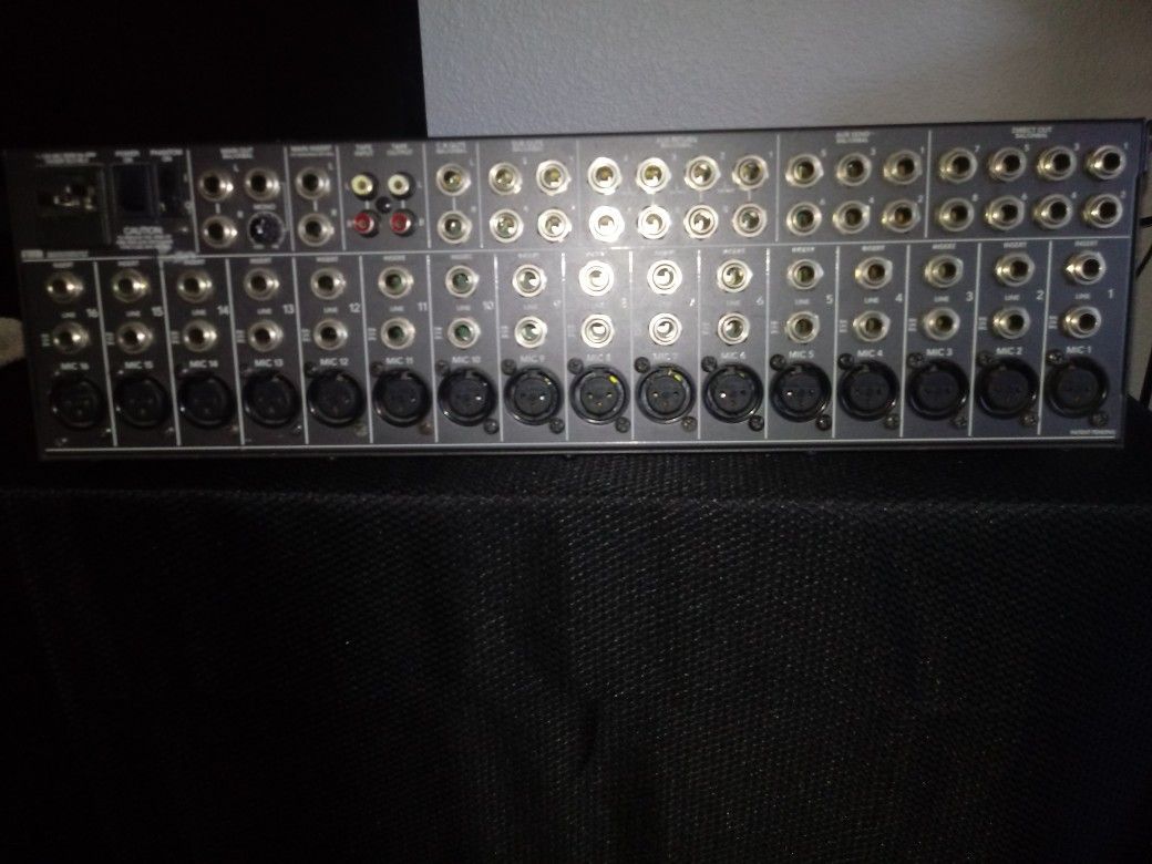 Mackie 1604 VLZ Pro Mixer