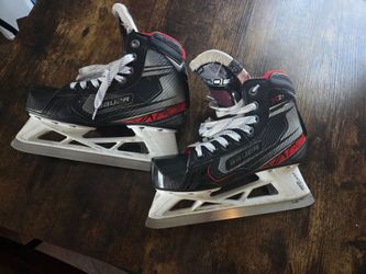 Bauer goalie skates size 4
