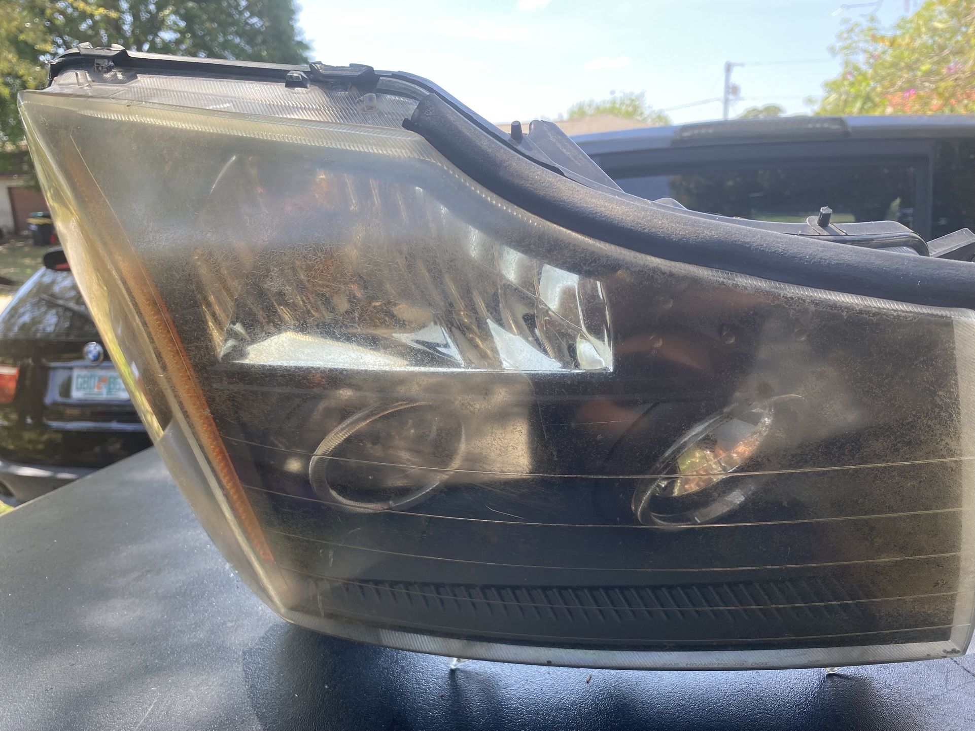 2005 Nissan Titan Headlights