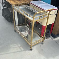 Rolling Bar With Glass 