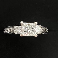14k White Gold Engagement Ring Size 5.5