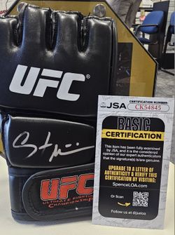 Stipe Miocic SIGNED (JSA COA) UFC Glove autographed MMA