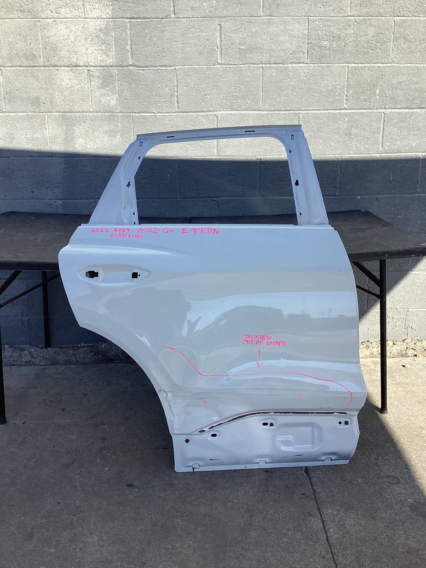 2022 - 2024 AUDI Q4 E-TRON -REAR PASSENGER SIDE DOOR OEM 