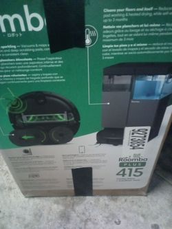 Roomba 415 Plus vacuum brand new still in box never been used selling for $200