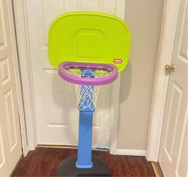 Kids basketball hoop