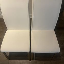 4 White Dining Room Chairs