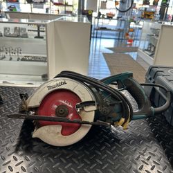 Makita Circular Saw